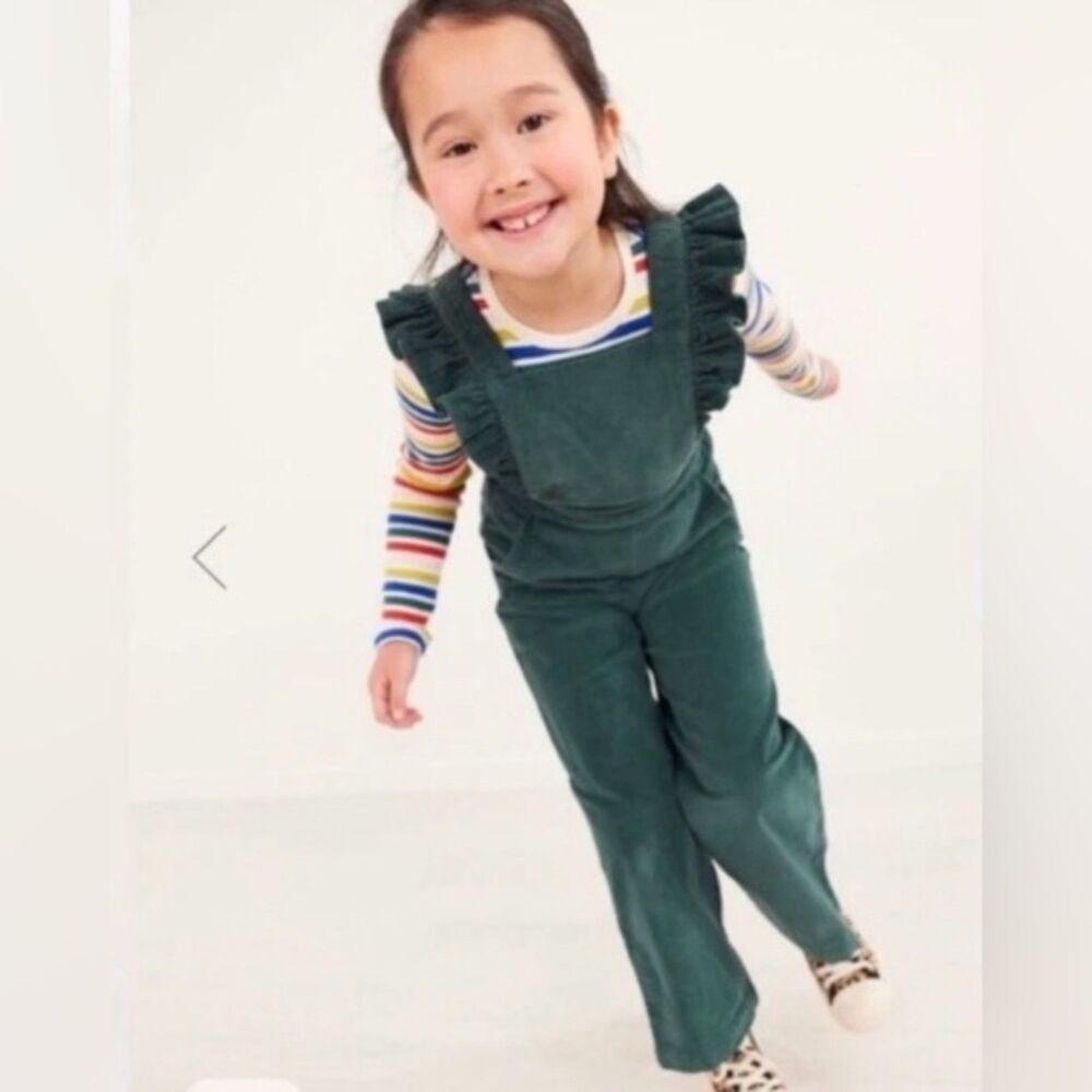 Hanna Andersson Girls 10 140 Green Corduroy Ruffle Overalls Jumpsuit